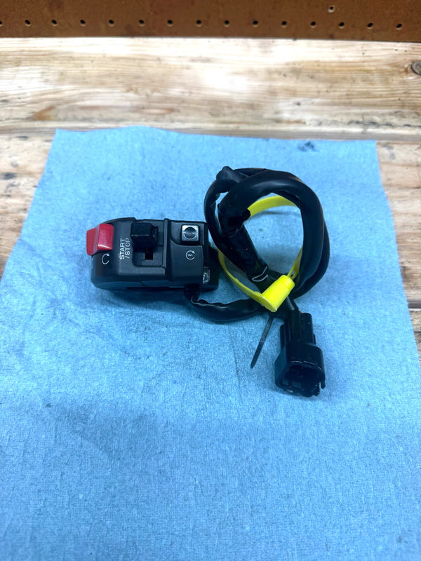 2016-2020 OEM KAWASAKI NINJA ZX10R KILL SWITCH RIGHT CONTROLS