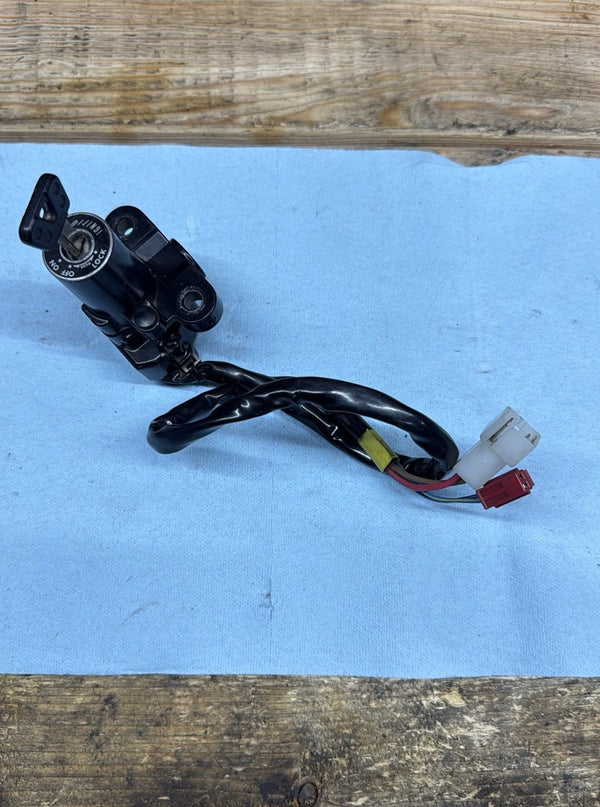 2008-2016 OEM YAMAHA YZF R6 - OEM IGNITION WITH KEY *WORKING*