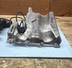 2003-2005 OEM YAMAHA YZF R6 - OIL PAN & PICKUP & SENSOR