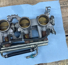 2006-2007 OEM SUZUKI GSX-R600 - THROTTLEBODY ASSEMBLY INJECTORS *GOOD*