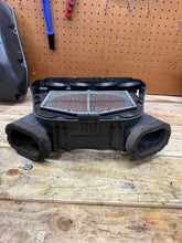 08-20 OEM SUZUKI HAYABUSA AIRBOX AIR CLEANER FILTER AIR INTAKE 13700-15H00