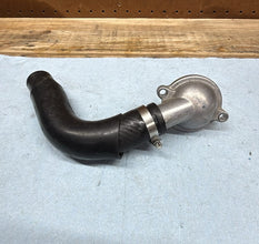 08-16 OEM YAMAHA R6 - THERMOSTAT HOUSING HOSE