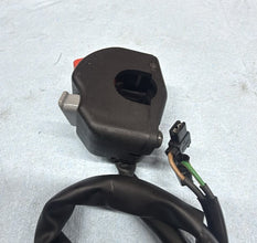 2008-2016 OEM YAMAHA YZF R6 - KILL SWITCH RIGHT HAND CONTROLS