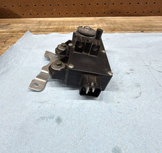 2006-2007 OEM YAMAHA YZF R6 - EXHAUST SERVO MOTOR