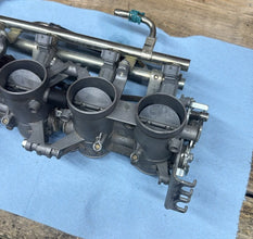 2006-2007 OEM SUZUKI GSX-R600 - THROTTLEBODY ASSEMBLY INJECTORS *GOOD*