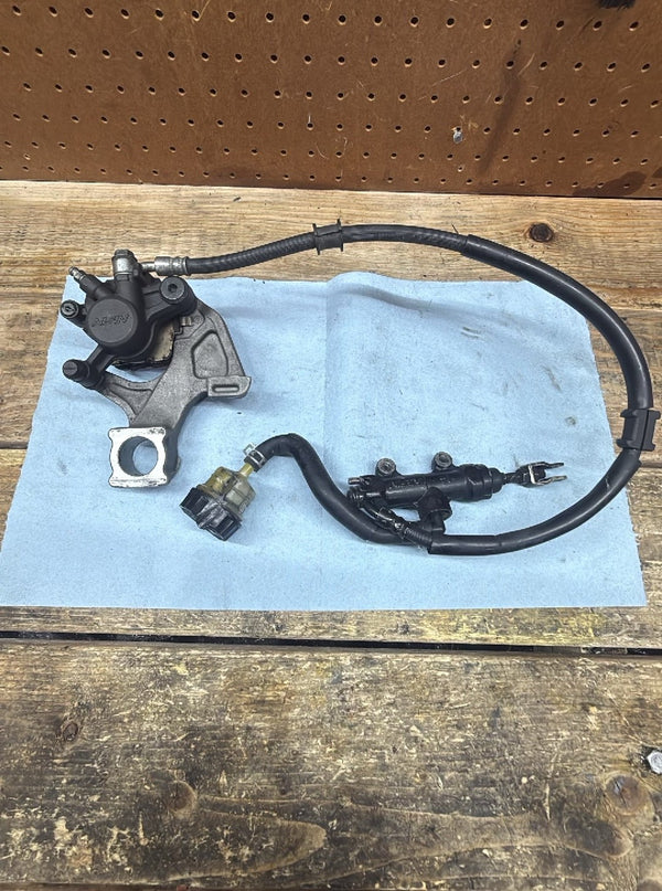 2009-2016 OEM SUZUKI GSX-R1000 - REAR CALIPER / MASTER / RESERVOIR