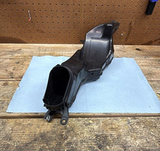 2009-2016 OEM SUZUKI GSX-R1000 - LEFT AIR DUCT AIR DUCT 94430-47H0