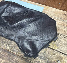 2008 SUZUKI HAYABUSA - FUEL TANK COVER