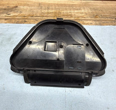 08-16 OEM YAMAHA YZF R6 - INNER FRAME INSERT COVER