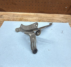 2009-2016 SUZUKI GSX-R1000 - RADIATOR OIL COOLER BRACKET CONNECTOR