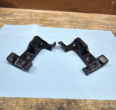 2008-2016 OEM YAMAHA YZF R6 - SIDE FRAME MOUNT PLASTIC BRACKETS COWLS