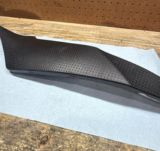 2008-2016 YAMAHA YZF R6 - RIGHT FUEL TANK COVER FAIRING COWL
