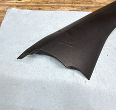 08-16 YAMAHA R6 - RIGHT AIR DUCT COVER
