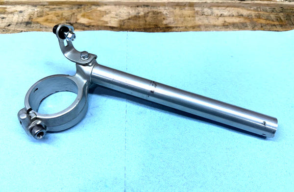 2007-2008 OEM SUZUKI GSXR 1000 RIGHT CLIP ON HANDLEBAR HANDLE BAR & BRACKET