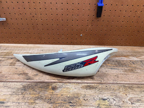2008-20 SUZUKI HAYABUSA LEFT SIDE REAR BACK TAIL FAIRING COWL SHROUD BLINKER