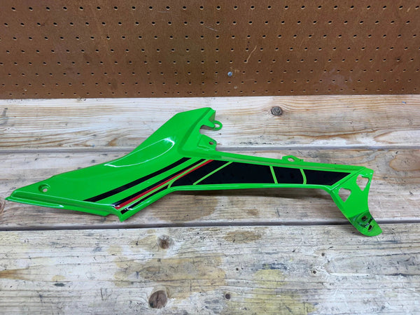 2020-2025 KAWASAKI NINJA 650 Ex650 LEFT GAS FUEL TANK FAIRING COVER