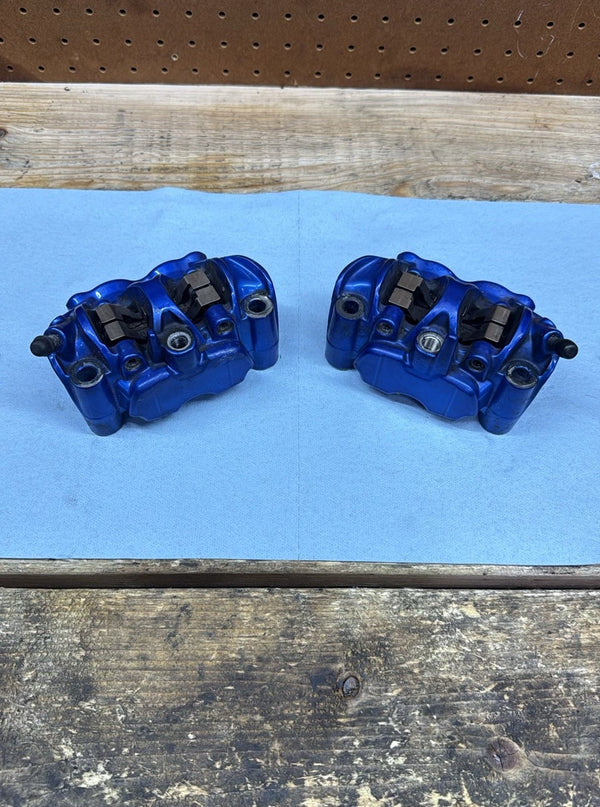 2009-2014 OEM SUZUKI GSX-R1000 - FRONT CALIPERS PAIR AND PADS POWDER COATED