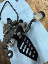 2017-2020 OEM YZF R6R R6 RIGHT REAR SET WITH MASTER