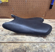 2008-2016 OEM YAMAHA YZF R6 - MAIN SEAT PILLON