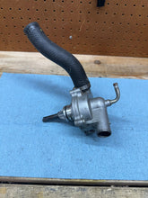 99-07 OEM SUZUKI HAYABUSA 1300 ENGINE MOTOR WATER PUMP ASSEMBLY