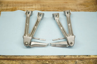 2006-2007 OEM SUZUKI GSX-R600/750 PASSENGER PEGS