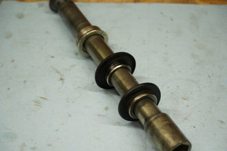 2008-2016 OEM YZF R6 FONT AXLE AND SPACERS / NUT