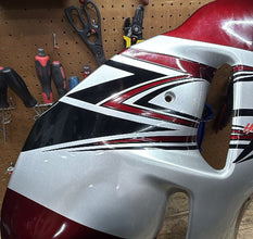 1999-2005 SUZUKI HAYABUSA - RIGHT SIDE FAIRING
