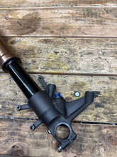 2007-2008 OEM SUZUKI GSXR 1000 FRONT LEFT FORK SUSPENSION STRAIGHT