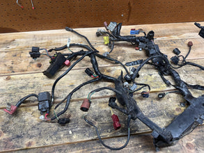 2008-2011 OEM HONDA CBR1000rr MAIN ENGINE WIRING HARNESS MOTOR WIRE LOOM