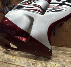 1999-2005 SUZUKI HAYABUSA - RIGHT SIDE FAIRING