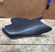 2008-2016 OEM YAMAHA YZF R6 - MAIN SEAT PILLON