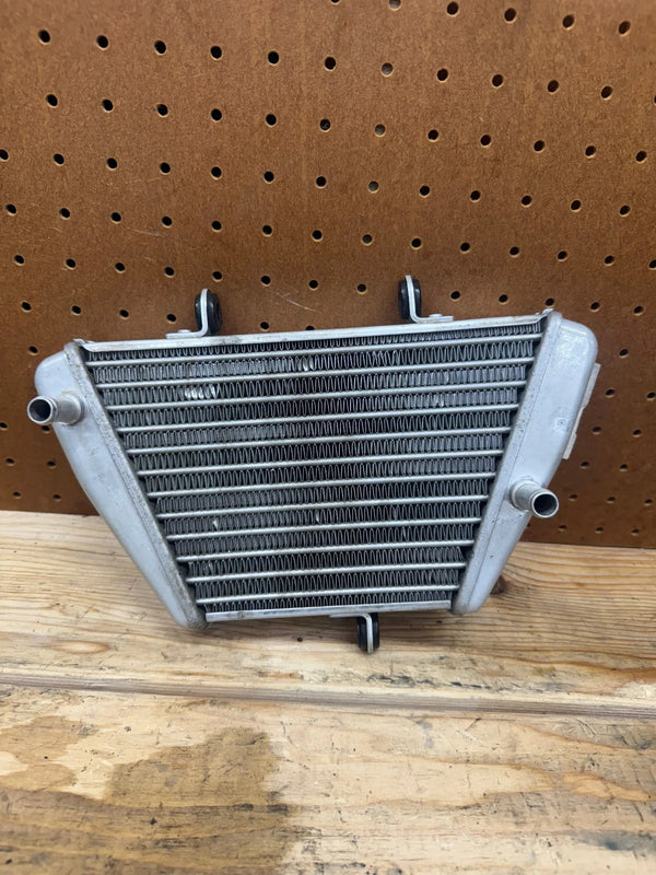 15-20 OEM APRILIA RSV4 1100 FACTORY RR RF RSV4RR ENGINE OIL COOLER