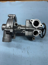 2009-2014 OEM YZF YAMAHA R1 ENGINE WATER OIL PUMP 14B-12420-01-00