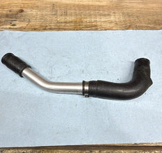 08-16 OEM YAMAHA R6 RADIATOR HOSE ENGINE COOLANT PIPE