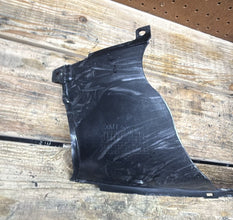 2008-2016 YAMAHA YZF R6 - BOTTOM INNER HEADLIGHT FAIRING COWL