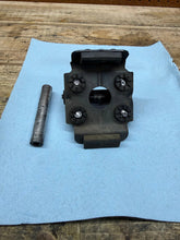 08-20 OEM SUZUKI HAYABUSA BRAND GAS TANK FUEL TANK BRACKET