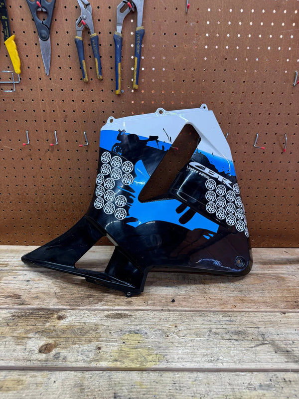 2005-2006 HONDA CBR600RR CBR 600 600RR RIGHT SIDE PLASTIC FAIRING