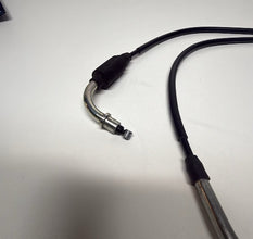 11-25 OEM SUZUKI GSXR600/750 - THROTTLE CABLES