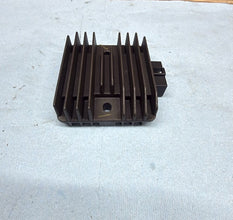 2006-2007 OEM YAMAHA YZF R6 - RECTIFIER REGULATOR ELECTRICAL