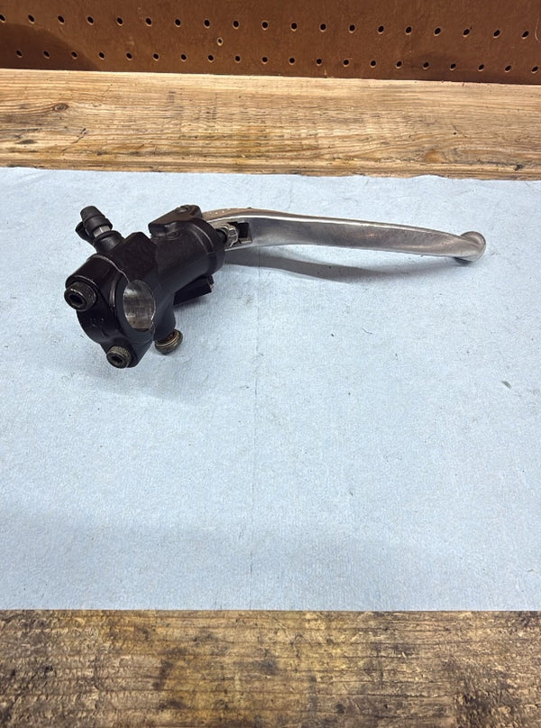 2008-2016 OEM YAMAHA YZF R6 - FRONT MASTER CYLINDER & LEVER