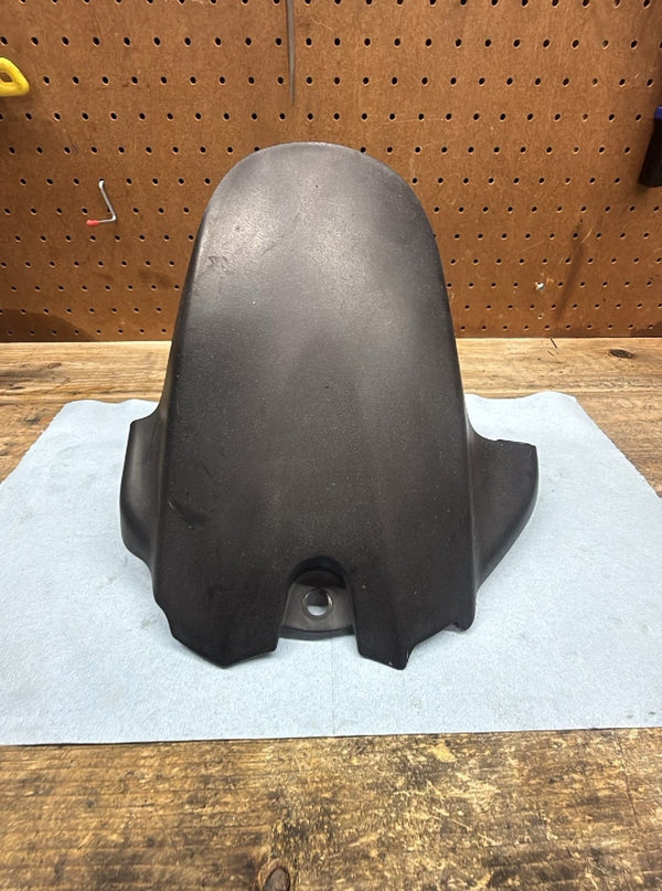 2006-2007 OEM SUZUKI GSXR GSX-R600/750 - REAR FENDER WHEEL HUGGER FAIRING COWL