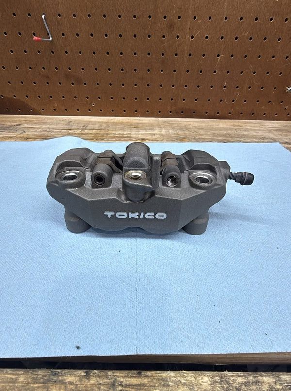 2006-2007 SUZUKI GSX-R600/750 - LEFT SIDE CALIPER