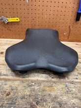 2017-2020 OEM YZF R6 YZFR6 FRONT DRIVERS SEAT PAD SADDLE PILLION