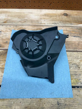 16-19 APRILIA RSV4 RR OEM ENGINE SPROCKET COVER 2B001549