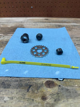 2009-2014 OEM YZF R1 WATER PUMP GEAR & HARDWARE
