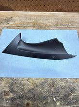 08-16 YAMAHA R6 - RIGHT AIR DUCT COVER