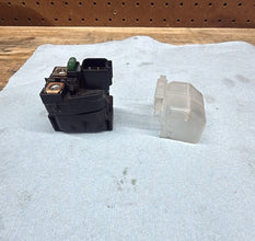 2006-2007 OEM SUZUKI GSX-R600/750 - STARTER RELAY & COVER