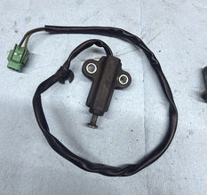 2006-2007 OEM SUZUKI GSX-R600/750 - KICKSTAND SENSOR / SPRING / BOLTS