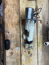 06-07 GSXR 750/600 FUEL PUMP GAS PETROL SENDER UNIT 15100-01H00