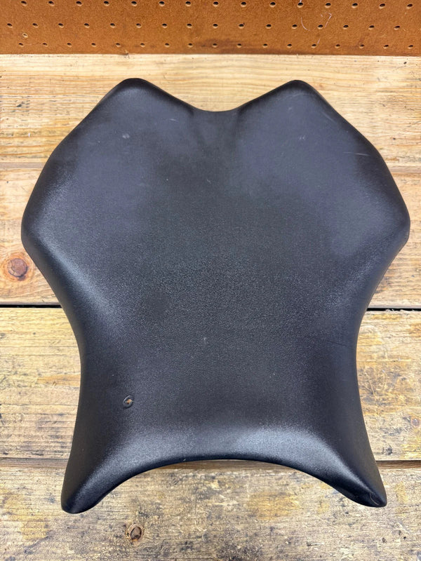 2017-2020 OEM YZF R6 YZFR6 FRONT DRIVERS SEAT PAD SADDLE PILLION